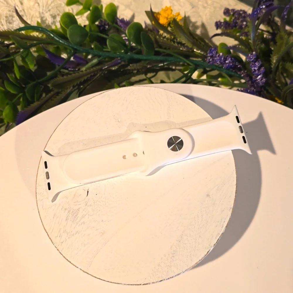 ⭐️ Wrist, Hotflow Compatible with Apple 8/7/6/5/4/3/2/1/SE White 42/44mm S/M